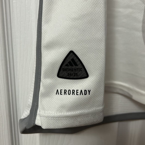 Authentic NWT TORONTO FC 24/25 AWAY JERSEY - Picture 4 of 5